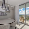 Отель Stunning 25th-Floor Views in Hollywood, фото 6