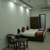 Отель OYO 11605 Hotel Aravali Inn в Нью-Дели