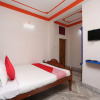 Отель OYO 15261 Unik Beach Hotel, фото 3