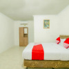 Отель OYO 921 Hotel Ratu Pantai, фото 11