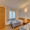 Отель The Fantastic Residenza Badus 2 Bedroom Sleeps 6 - Child, фото 5