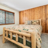 Отель Whiskey Pines Chalet - Warm And Cozy With Clean, Modern Features Made More Fun With A Game Room 4 Be, фото 1