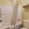 Отель Quality Inn, фото 7