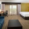 Отель Holiday Inn Express West Cincinnati, an IHG Hotel, фото 6