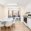 Отель Bowline Bungalow, фото 11