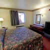 Отель Americas Best Value Inn & Suites Houston Brookhollow NW, фото 3