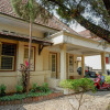Отель RedDoorz Syariah near Alun Alun Purwokerto, фото 1
