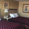 Отель Ambassador Inn, фото 4