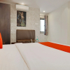 Отель OYO 13902 Orient Bay Inn, фото 13