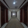 Отель GreenTree Inn(Yingbin East Road high speed railway station passenger transport center store), фото 18