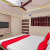 Отель OYO 19321 Hotel Surya Comforts, фото 6