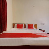 Отель OYO 19959 Hotel Radhakrishna, фото 3