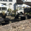 Отель White Horse Inn Pulverbatch, фото 1
