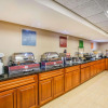 Отель Comfort Inn & Suites Jackson - West Bend, фото 26