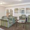 Отель Days Inn & Suites by Wyndham Arlington Heights, фото 19