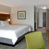 Отель Holiday Inn Express And Suites Ottawa, an IHG Hotel, фото 6