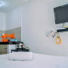 Отель Chic and Cozy Studio at Serpong Garden Apartment, фото 15