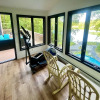 Отель Waterfront Mansion W hot-tub & Pool by RedAwning, фото 7