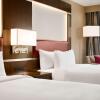 Отель DoubleTree by Hilton Toronto Airport West, фото 9