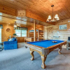 Отель Mountain Seduction 2 Bedroom Mountain View Home with Hot Tub, фото 20