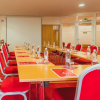 Отель Ramada Hotels & Suites, фото 16