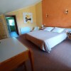 Отель La Millière Chambres d'hôtes à la ferme, фото 3