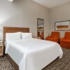 Отель Hawthorn Suites by Wyndham Fargo, фото 21