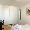 Отель Stylish 1 Bdr Apartment in Toronto, фото 5