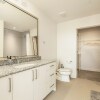 Отель Modern Condo With Local Vibrance by Cozysuites, фото 7