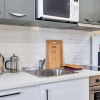 Отель Central Queen St Apartment | Aircon & WiFi, фото 23