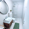 Отель Brand new 3-bed Apartment, фото 10