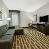 Отель La Quinta Inn & Suites by Wyndham Houston Humble Atascocita, фото 11