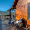 Отель Buckhead Hideaway by Escape to Blue Ridge, фото 14