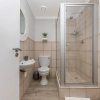 Отель Spacious and Stylish 2BD APT in Gardens, фото 8
