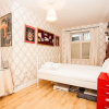 Отель Gorgeous Spacious 3 Bed Apartment in Clapham, фото 1