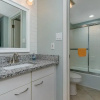 Отель Charming 3 bedroom unit nestled among the trees - 15C West Hyde Park 3 Villa, фото 8