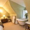 Отель Warthill Castle B&B, фото 3