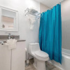 Отель Cozy 1 BR W Parking Space, Near Beach - 5, фото 10
