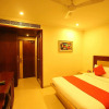 Отель OYO Premium Brigade Road, фото 2