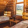 Отель A Log Home at Buffalo Creek, фото 1