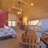 Отель Black Bear Lodge at Scenic Wolf Resort - 3 Br Cabin, фото 33