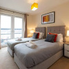 Отель BEST PRICE! Superb city centre apartment, 2 Superkings or 4 singles Smart TV & Sofa bed- FREE SECURE, фото 8