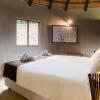 Отель Emhosheni River Lodge, фото 3