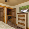 Отель Splash Mansion - Four Bedroom Chalet, фото 6