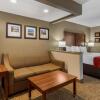 Отель Comfort Inn & Suites Hamilton Place, фото 37