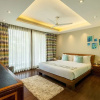 Отель amã Stays & Trails 49 Golf Villa, Karma Lakelands, Gurugram, фото 5