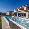 Отель Luxury Villa Loma 2, фото 1
