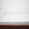 Отель OYO Life 93038 Kost Putra Malilah, фото 6