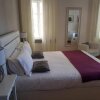 Отель Door 12, Sintra Guest House, фото 22