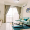 Отель Comfort And Modern Look 3Br Sky House Bsd Apartment, фото 5